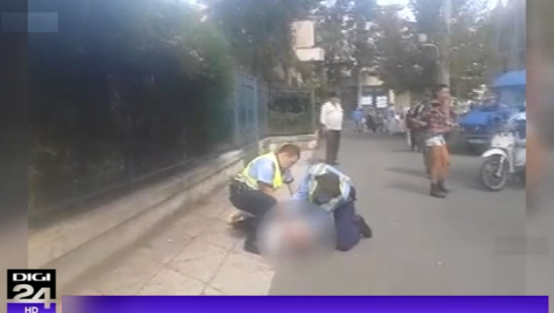 VIDEO Scandal pe strada in Timisoara. Un barbat a intrat intr-o altercatie cu doi politisti Imagine