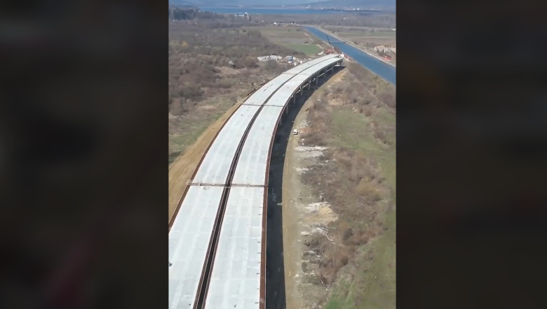 VIDEO: Sectiunea 5 a autostrazii A1 Sibiu – Pitesti, realizata in proportie de peste 63% Imagine