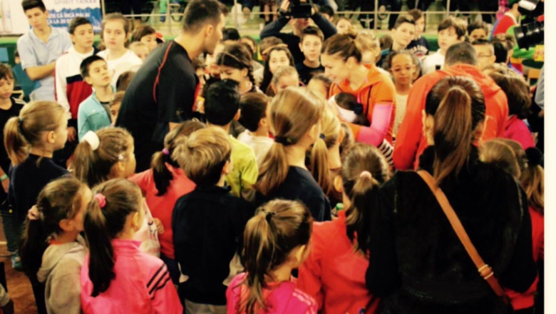 VIDEO. Simona Halep in mijlocul copiilor Imagine