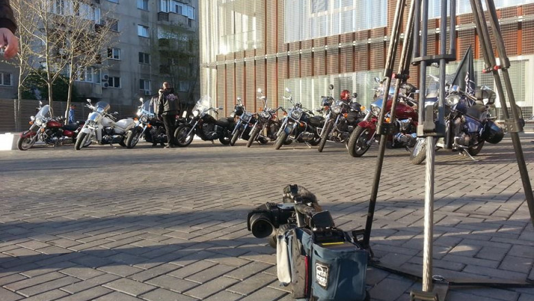 VIDEO. SlowRide the City. Campanie de responsabilizare a motociclistilor in trafic Imagine