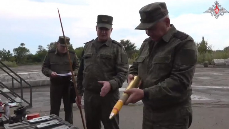 VIDEO Soigu a mers sa viziteze trupele ruse din Ucraina Imagine