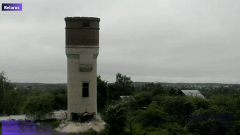 VIDEO. Turn de apa demolat cu o bormasina Imagine