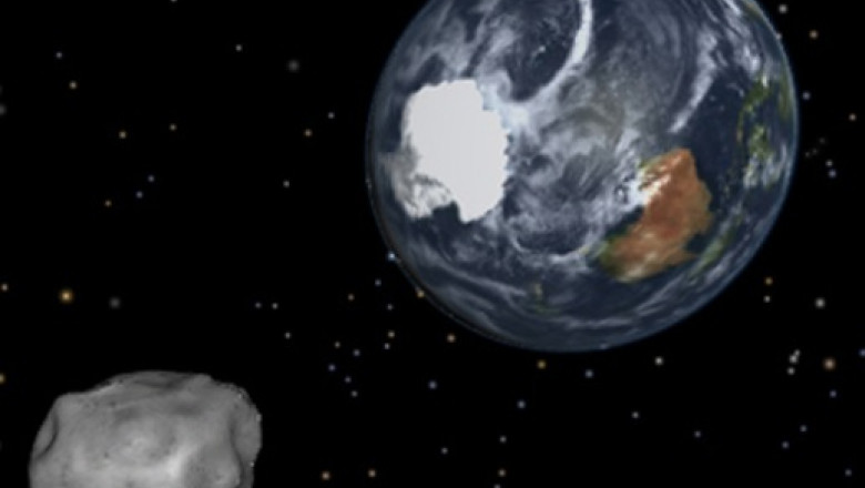 VIDEO. Un asteroid se apropie de Terra cu viteza de 25.000 de kilometri pe ora Imagine