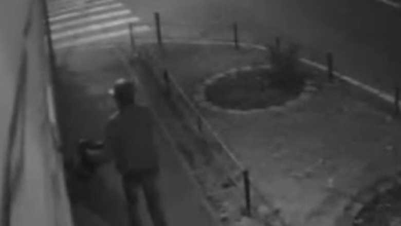 VIDEO. Un barbat a aruncat cu ulei de motor pe peretii casei unui politist Imagine