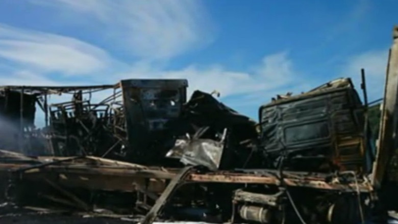 VIDEO. Un camion incarcat cu butelii cu oxigen lichid a explodat pe o autostrada din Spania Imagine