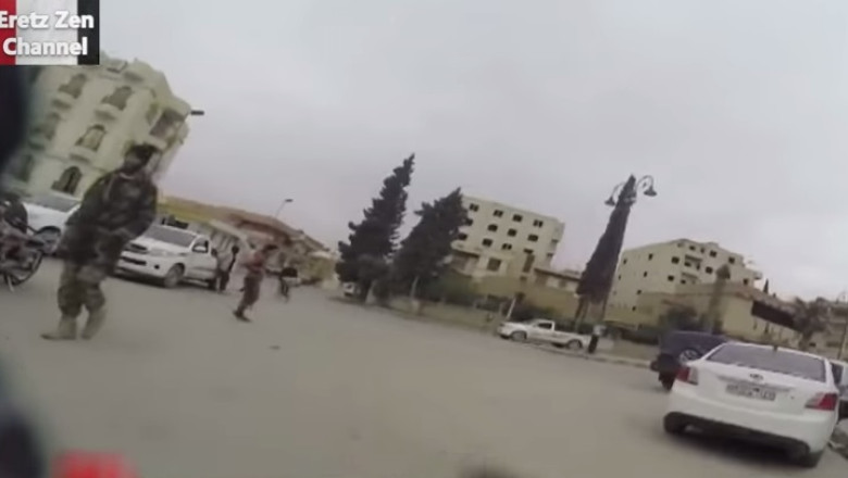 VIDEO. Viata in zonele controlate de Statul Islamic. O femeie a filmat cu o camera ascunsa  Imagine