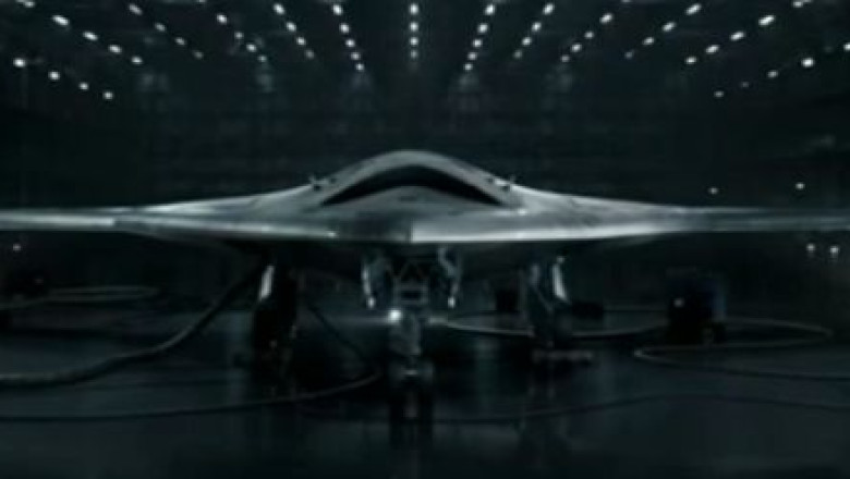 Viitorul bombardier invizibil al SUA, o miza de 50 de miliarde de dolari Imagine