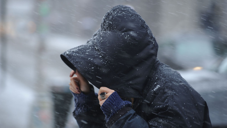 Vijelie puternica in Constanta, unde a fost emis mesaj RO-Alert. Vremea se amelioreaza incepand din weekend Imagine