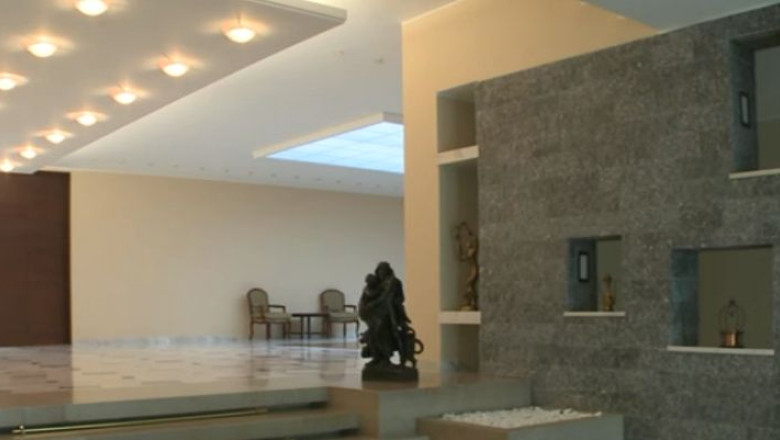 Vila Dante este inchisa publicului, la un an de la disputa dintre presedinte si premier Imagine