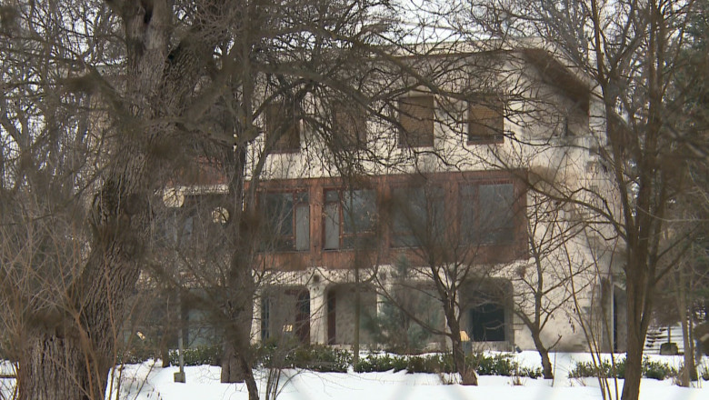 Vila lui Nicolae Ceausescu, de vanzare Imagine