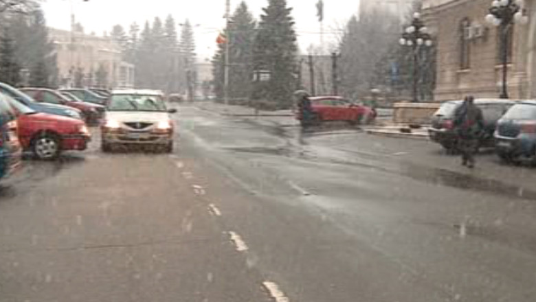 Vin ninsorile in Moldova. Meteorologii au emis o atentionare tip cod galben Imagine