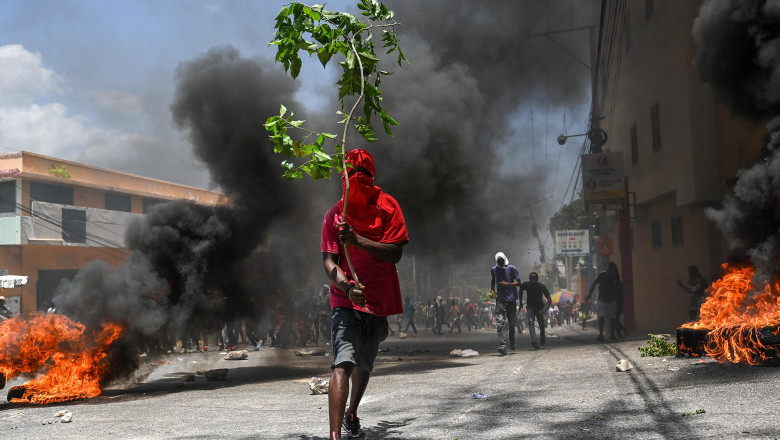 Violenta de nedescris, violuri, copii rapiti, crime. Haiti, un stat neputincios in lupta cu bandele criminale Imagine