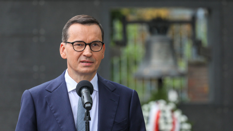 „Violuri, crime, incendieri”: Prim-ministrul Poloniei spune ca migrantii au transformat Europa si cheama populatia la referendum Imagine