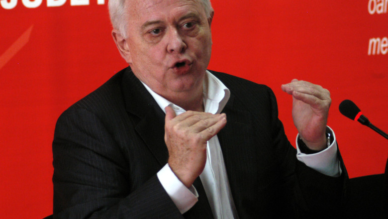 Viorel Hrebenciuc, urmarit penal. DNA: Si-a folosit influenta pentru a determina CNA sa revina asupra unei decizii privind o televiziune Imagine