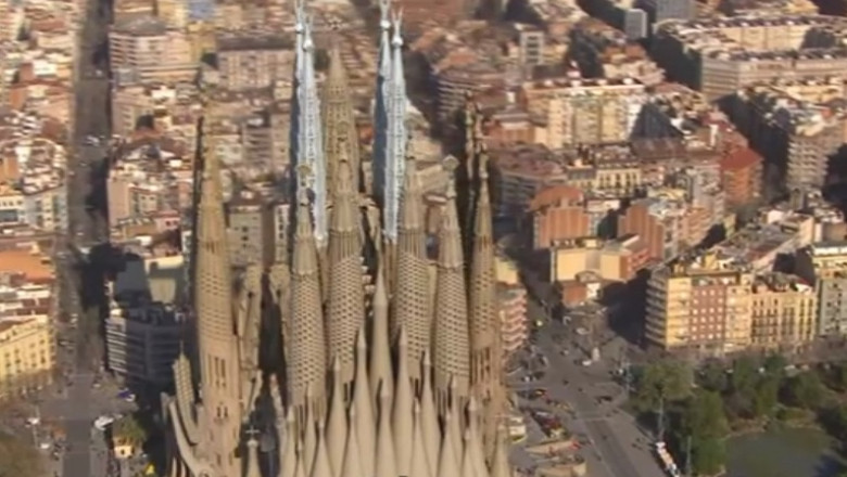 VIRTUAL. Cum va arata Sagrada Familia la final Imagine