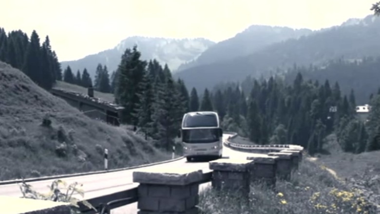 Viteza excesiva, posibila cauza a accidentului din Muntenegru. Marturiile supravietuitorilor Imagine