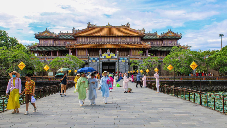 Viza de aur pentru una dintre cele mai fascinante tari din Asia. Permite sederea pana la 10 ani Imagine