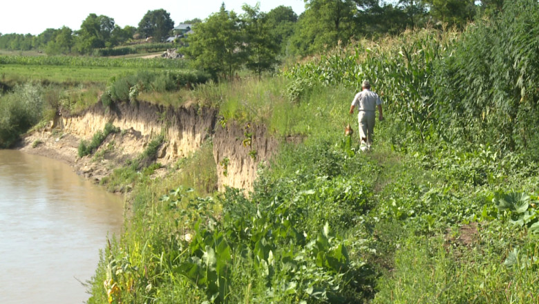 Vizita ministeriala la Siret. Un subsecretar de stat va inspecta situatia din comuna Al. I. Cuza Imagine