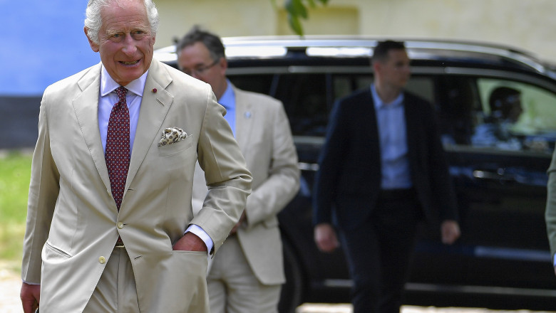 Vizita Regelui Charles in Romania s-a incheiat. Viscri si-a intampinat regele: „Your Majesty, Romania loves you!” Imagine