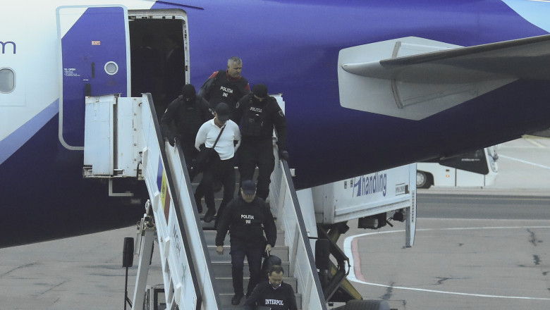 Vladimir Plahotniuc a ajuns incatusat la Chisinau. Oligarhul acuzat de „jaful secolului” in R. Moldova a fost extradat de Grecia Imagine