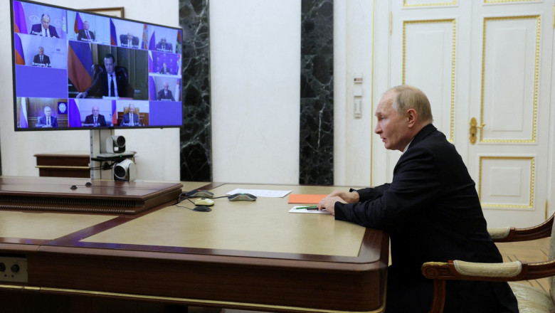 Vladimir Putin a convocat de urgenta Consiliul de Securitate, dupa asaltul Ucrainei pe teritoriul regiunii ruse Kursk Imagine