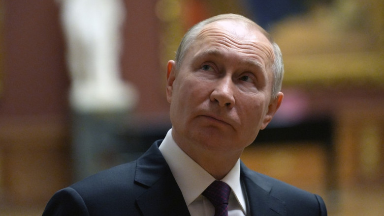 Vladimir Putin a ordonat proiectia in cinematografe a unor filme documentare despre ofensiva rusa in Ucraina Imagine