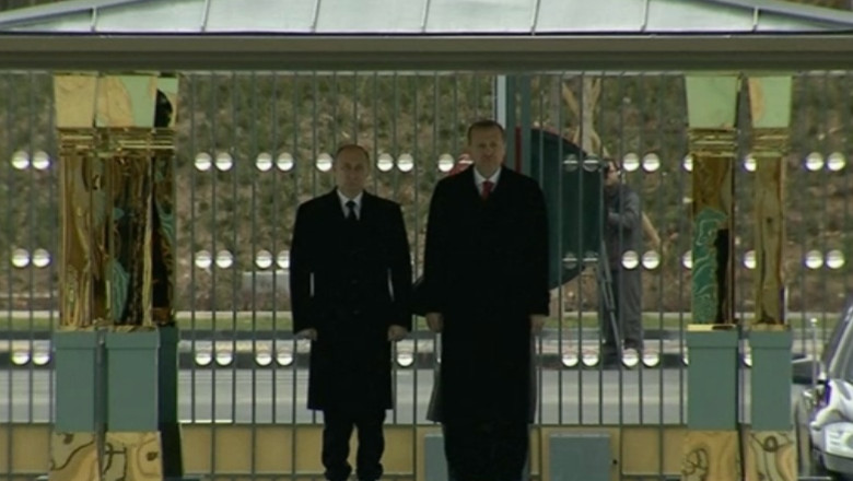 Vladimir Putin cauta aliati in Turcia Imagine