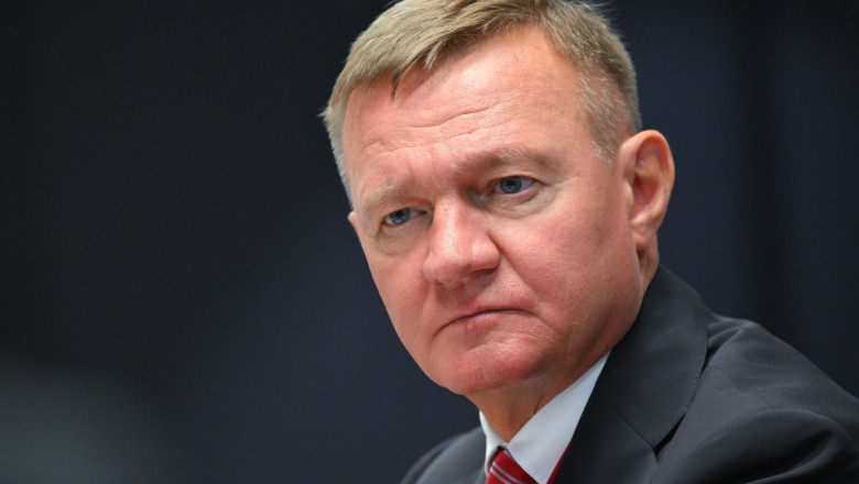 Vladimir Putin l-a demis pe ministrul transporturilor. Cine il va inlocui pe Roman Starovoit Imagine