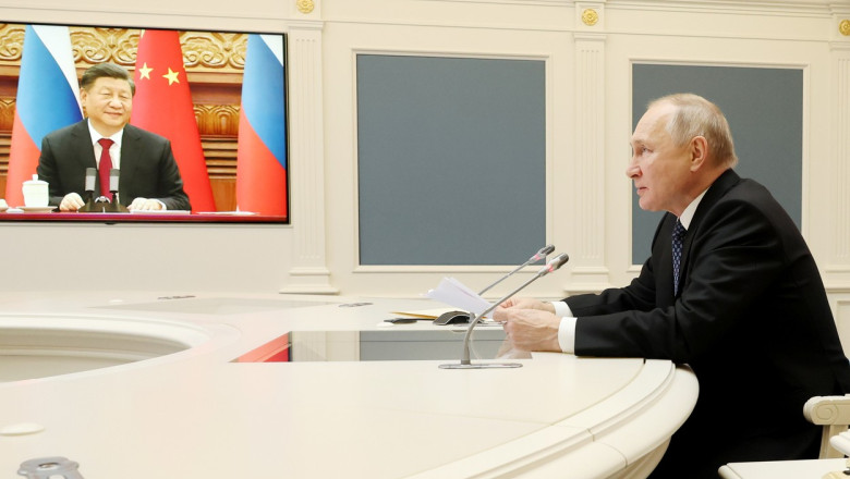 Vladimir Putin l-a numit pe Xi Jinping "prieten drag" si l-a chemat la Moscova. Presedintele Chinei nu i-a raspuns la invitatie Imagine
