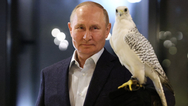 Vladimir Putin si-a marit propriul salariu cu 4% Imagine