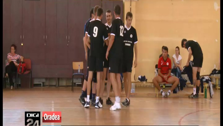 VOLEI. Fara replica in fata liderului. LPS Atletic - Universitatea Timisoara 0-3 Imagine