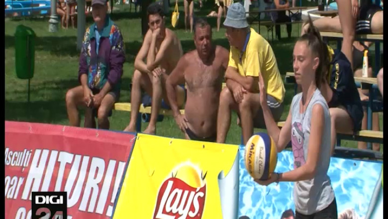 VOLEI PE PLAJA. Banatenii s-au impus in Cupa 1 iunie de la Oradea Imagine