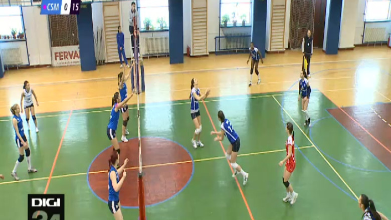 Voleibalistele primesc vizita campioanelor  Imagine