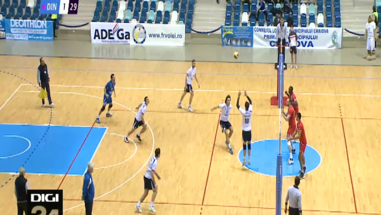 Voleibalistii craioveni vor calificarea in Final Four   Imagine