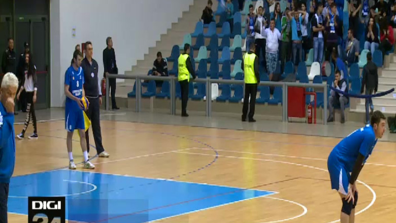 Voleibalistii incearca imposibilul. Craiovenii joaca meciul trei cu Dinamo, la Bucuresti Imagine