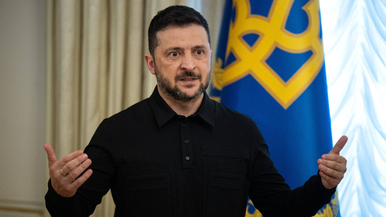 Volodimir Zelenski ii da replica lui Aleksandr Lukasenko, care l-a indemnat sa negocieze cu Rusia: „Traieste in propria lui lume” Imagine