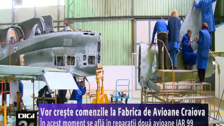 Vor creste comenzile la Fabrica de Avioane Craiova. In acest moment se afla in reparatii doua avioane IAR 99   Imagine