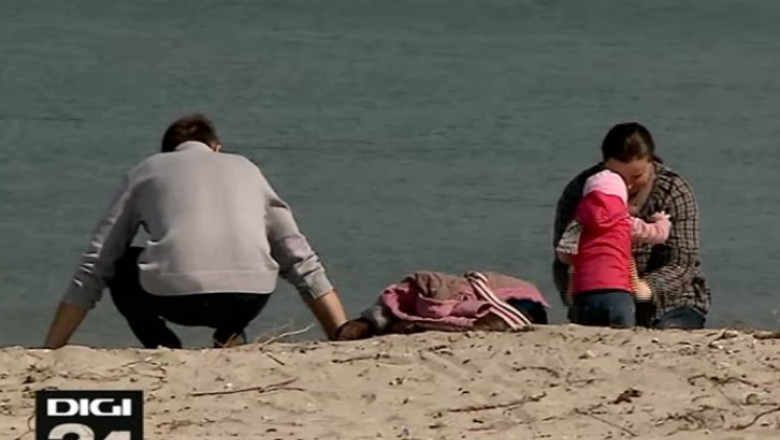 Vreme buna la mare. Plaja din Mamaia s-a umplut de oameni Imagine