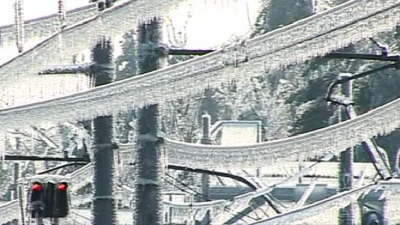 Vreme capricioasa in Europa. Un sfert din locuitorii Sloveniei n-au electricitate din cauza ninsorilor Imagine