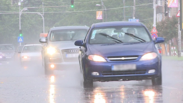 Vreme instabila in vestul tarii: aversele, descarcarile electrice, rafalele de vant vor fi, joi, la ordinea zilei Imagine