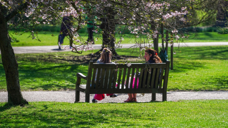 Vremea de Paste si de 1 Mai. Meteorologii au actualizat prognoza pentru urmatoarele patru saptamani Imagine