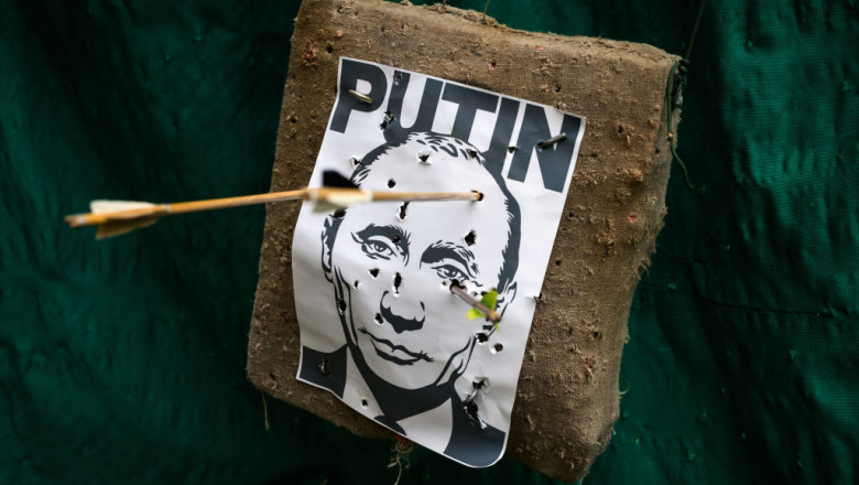 Washington Post: Elita rusa asteapta o schimbare a puterii. "Cel mai grav va fi cand vor fi adusi mortii de pe front" Imagine