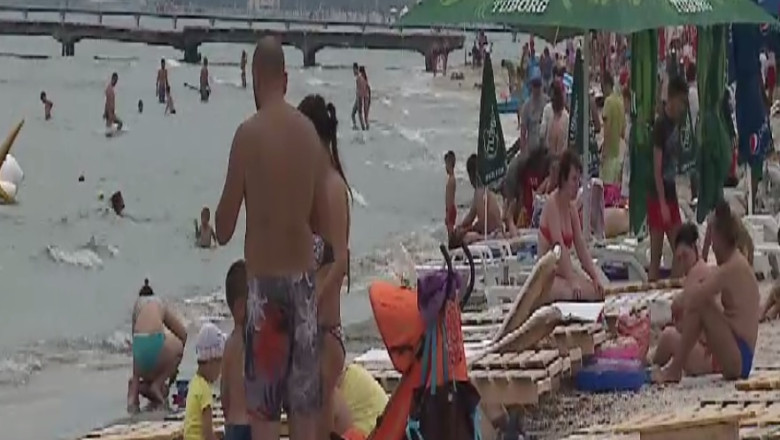 Weekend de foc pe litoral Imagine