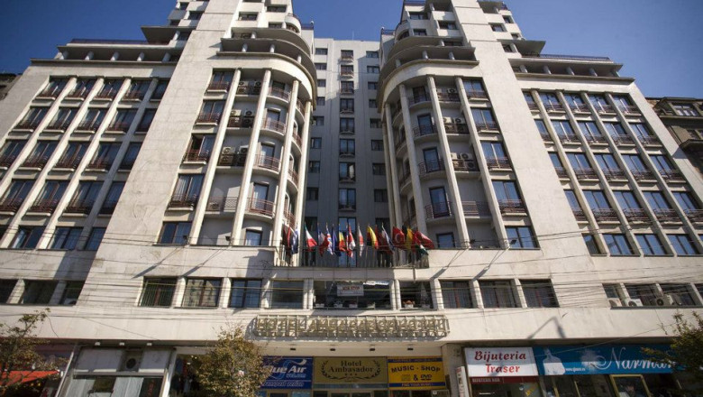 ZECE ANI DE PROCESE. Hotelul Ambasador, restituit mostenitorilor arhitectului Arghir Culina Imagine