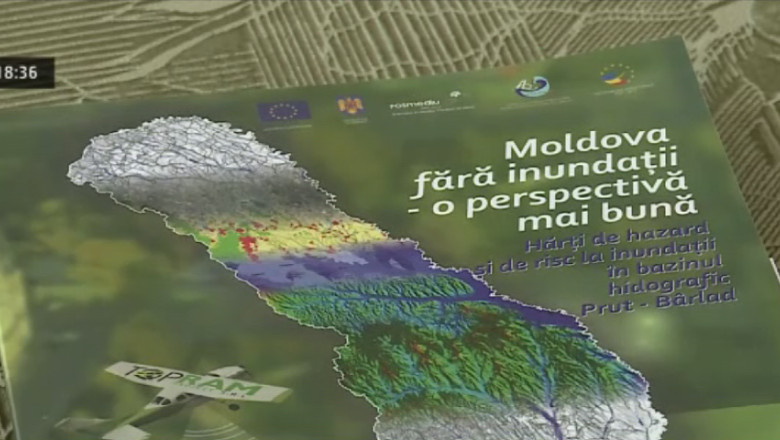 Zece comune din Iasi, afectate de alunecari de teren, vor avea harti de risc Imagine