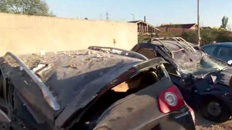 Zeci de masini distruse de explozia din Rahova. Primaria Capitalei cauta solutii pentru despagubire Imagine