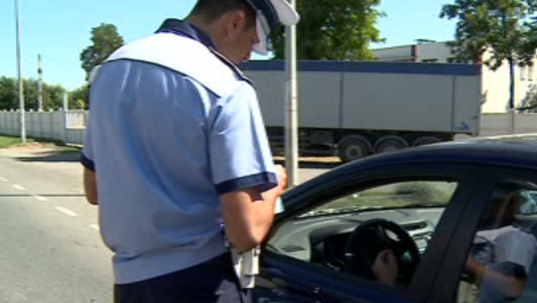 Zeci de permise retinute la final de saptamana Imagine