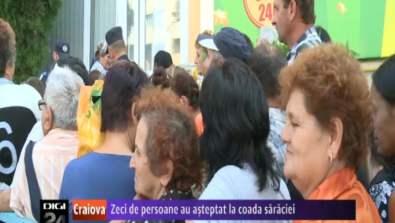 Zeci de persoane din Tg. Jiu au asteptat la coada saraciei. Oamenii s-au inghesuit, pentru a primi ulei gratuit   Imagine