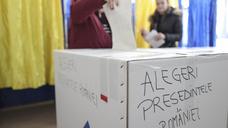 Zegrean: CCR isi poate revizui decizia in cazul Dianei Sosoaca privind candidatura sa la prezidentiale. Ce spune despre Calin Georgescu Imagine