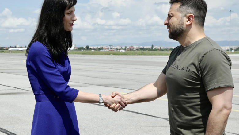 Zelenski a ajuns la Sofia cu avionul prezidential pe care Bulgaria l-a trimis la Chisinau pentru el Imagine